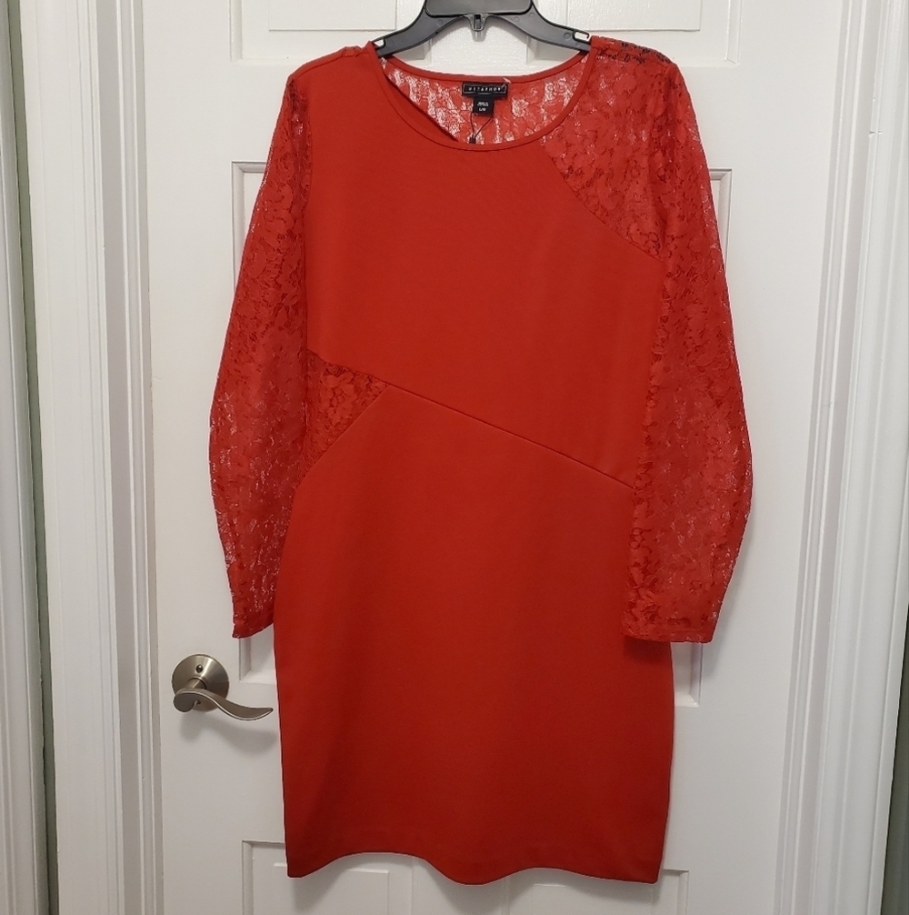 NWOT Metaphor Red Bodycon Dress With Lace Sleeve Accents Size Large